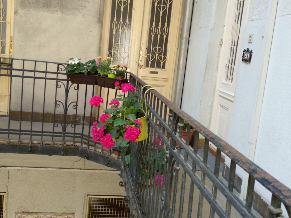 A Quiet Studio In The Heart Of The City Budapest Luaran gambar
