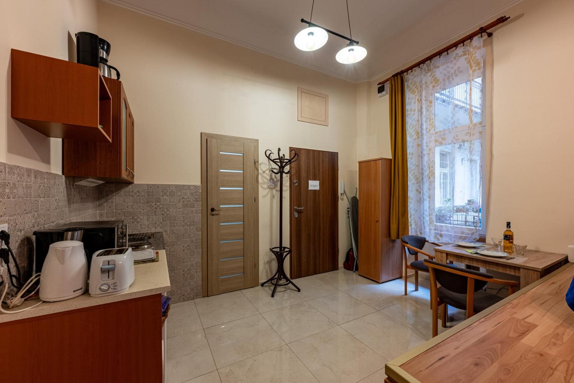 A Quiet Studio In The Heart Of The City Budapest Luaran gambar